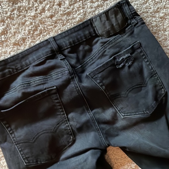 American Eagle black NE(X)T Level Flex lightly distressed jeans - Picture 4 of 7